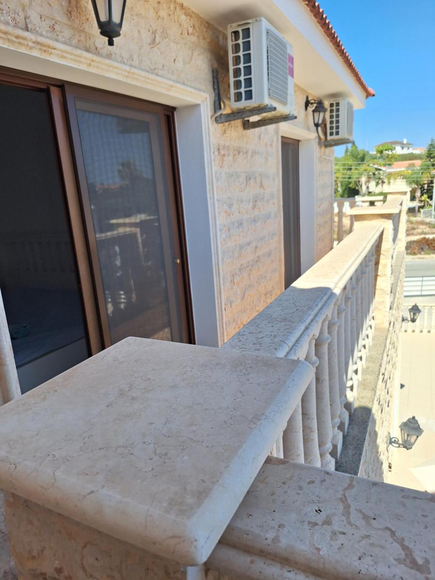 Villa On Hill With Swimming Pool,